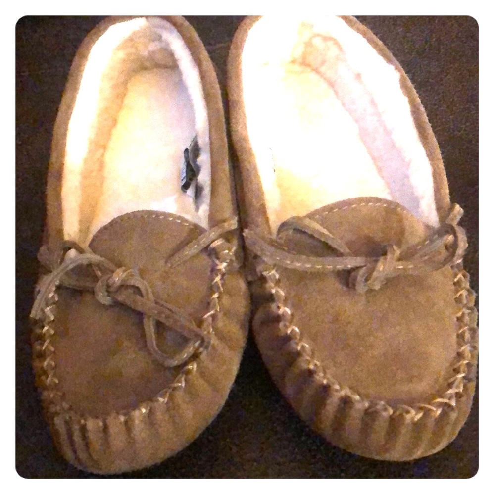 Size 8 Bear Paw Moccasins